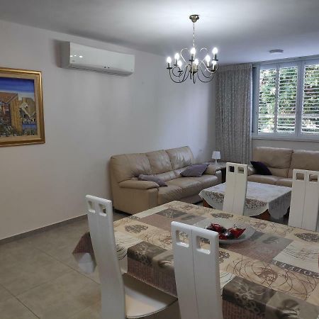 Herzliya Center Apartments Екстериор снимка
