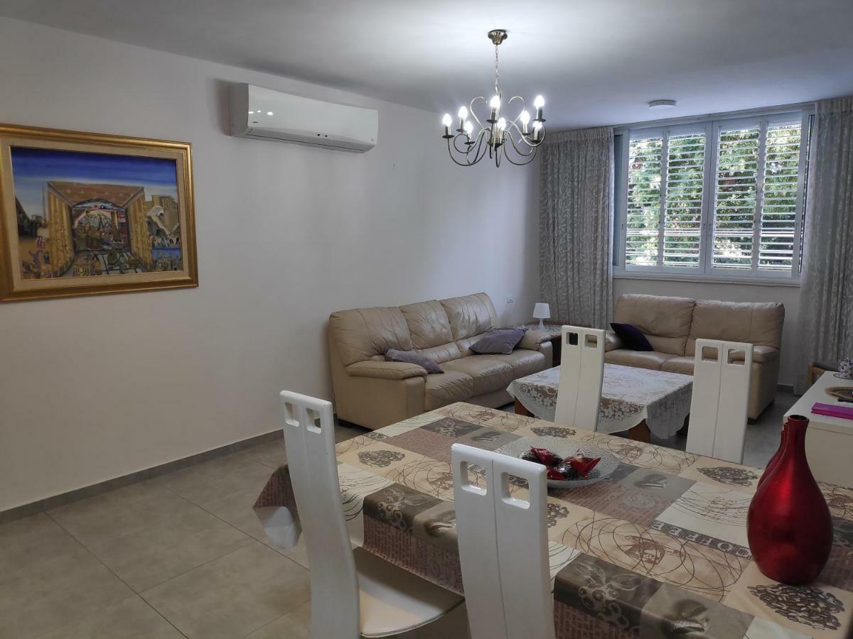 Herzliya Center Apartments Екстериор снимка