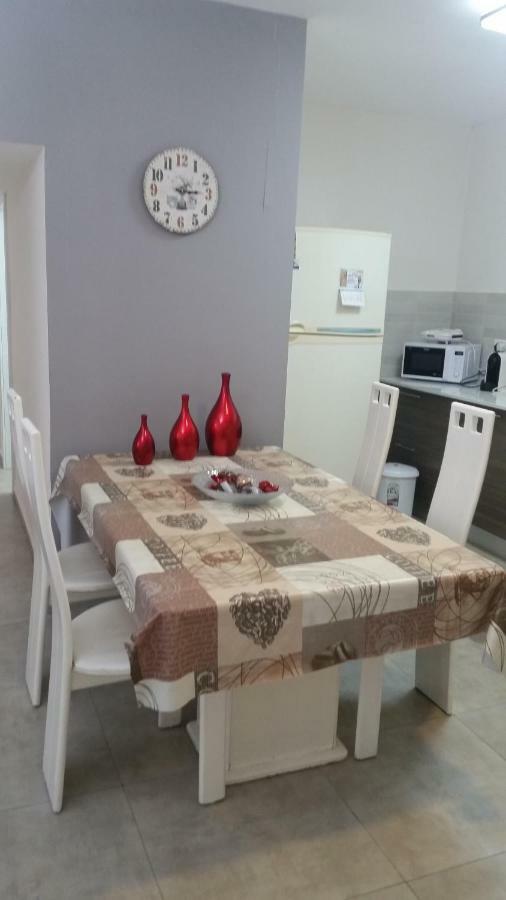 Herzliya Center Apartments Екстериор снимка